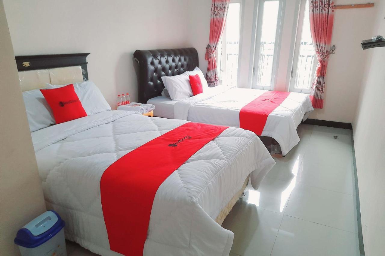 Reddoorz Syariah Near Komplek Candi Arjuna Dieng 2 * Diyeng